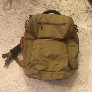 briggs and riley excursion backpack